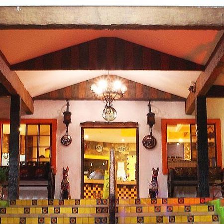 סנטיאגו Hotel La Hacienda מראה חיצוני תמונה