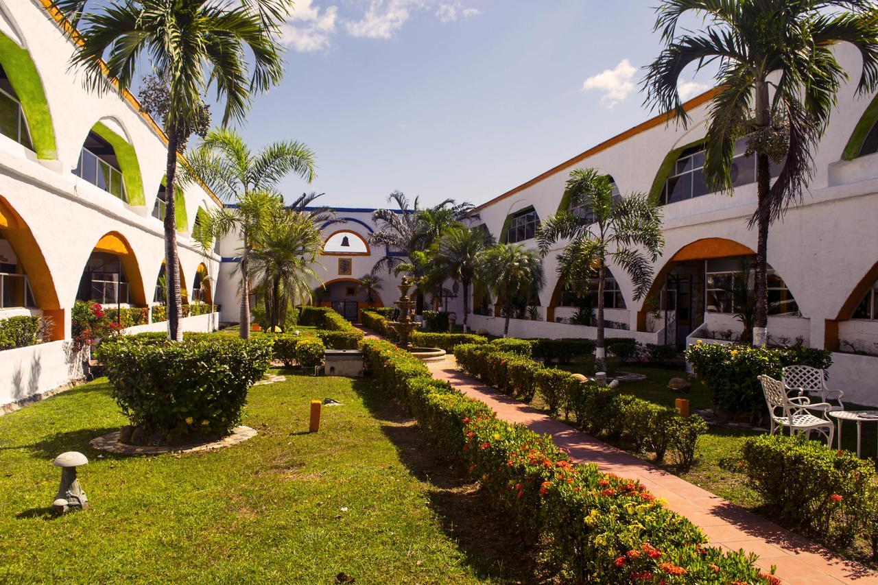 סנטיאגו Hotel La Hacienda מראה חיצוני תמונה