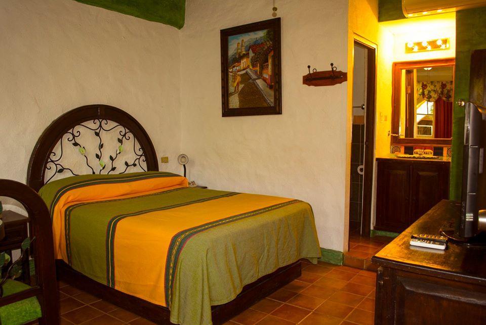 סנטיאגו Hotel La Hacienda מראה חיצוני תמונה