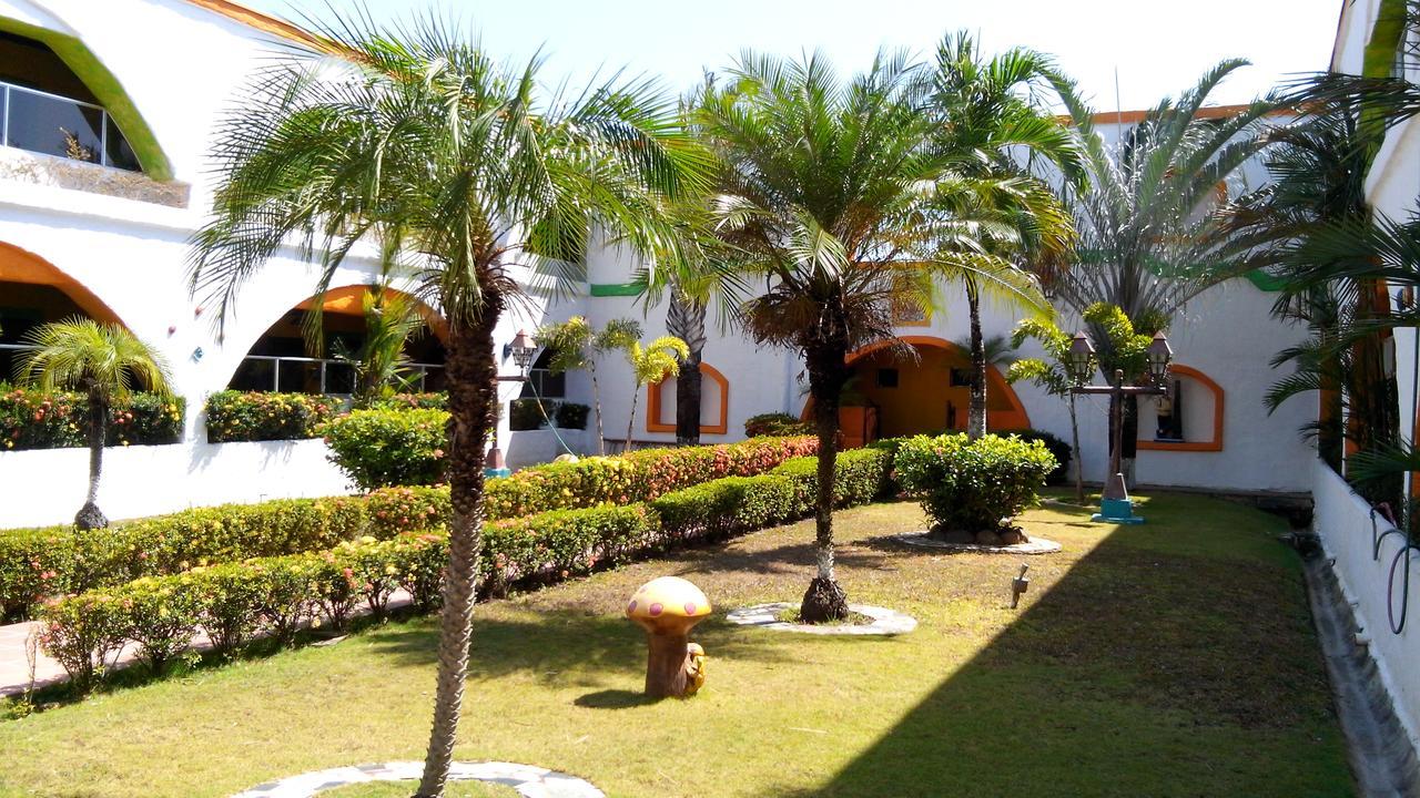 סנטיאגו Hotel La Hacienda מראה חיצוני תמונה
