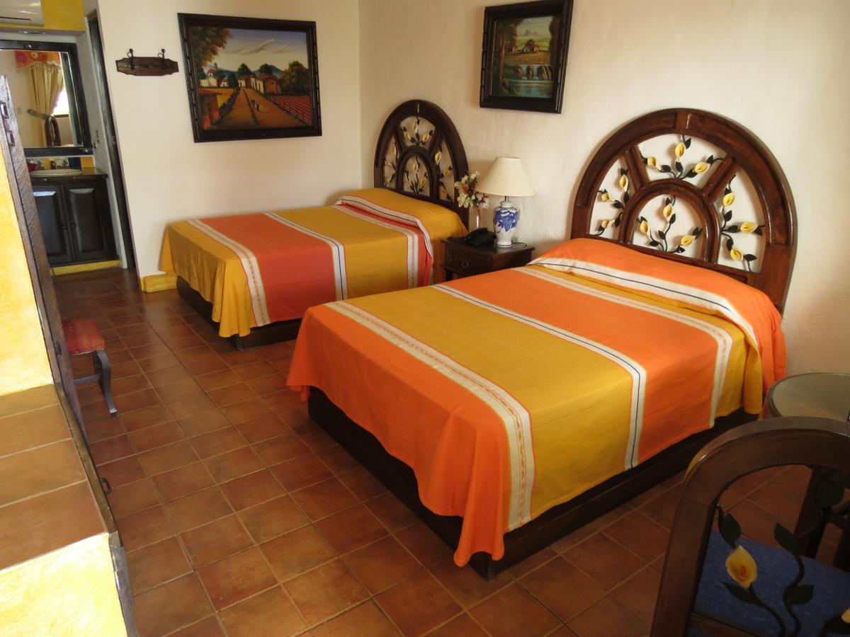 סנטיאגו Hotel La Hacienda מראה חיצוני תמונה