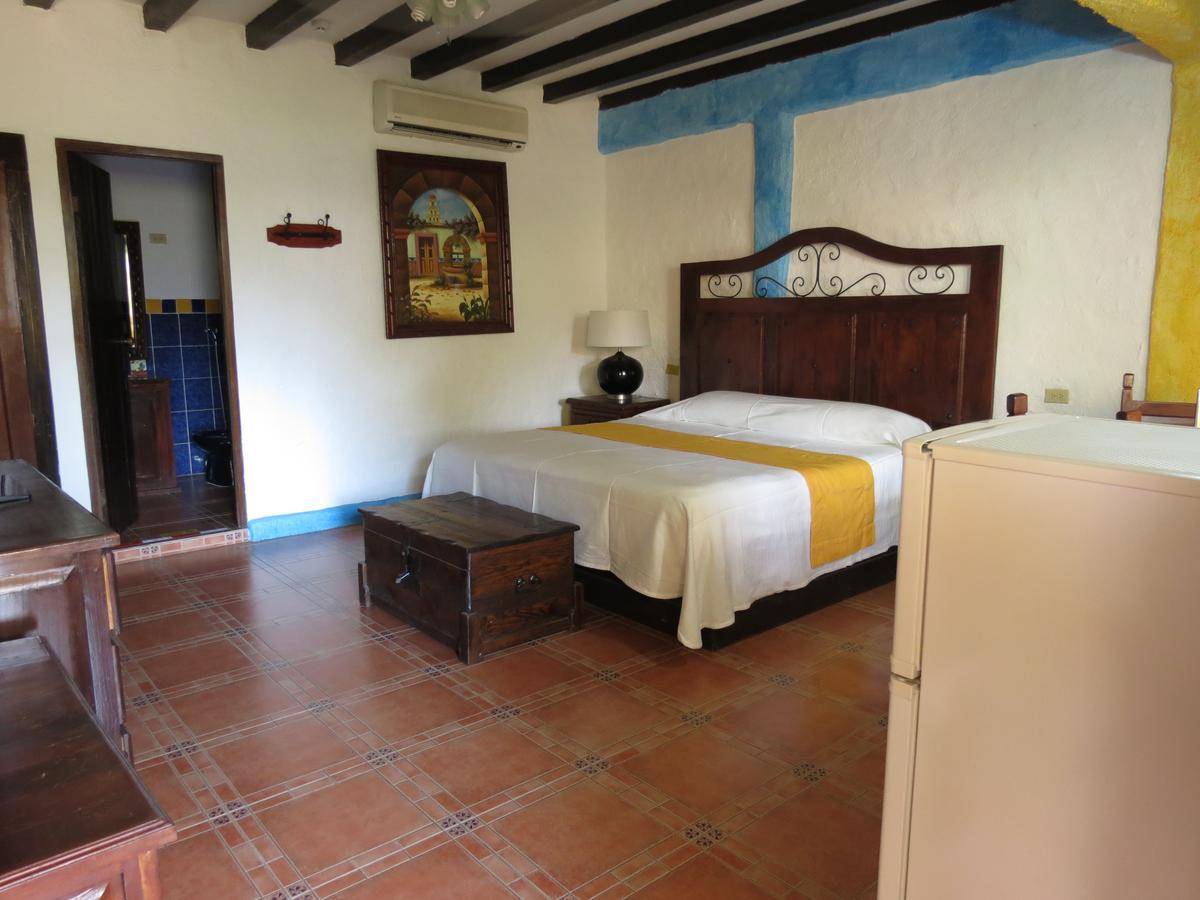 סנטיאגו Hotel La Hacienda מראה חיצוני תמונה